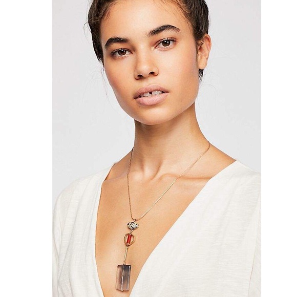 Free People Jewelry - NWT Free People Fez Resin Pendant Necklace Gold